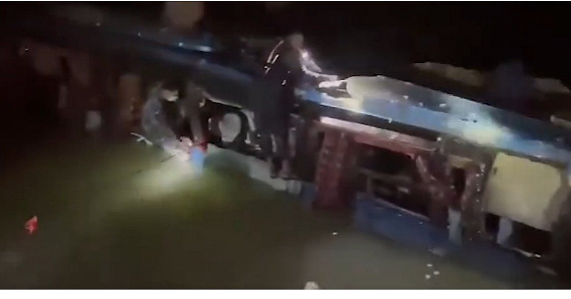 त्रिशूलीमा बस खस्दा एक महिला सहित पाँच जनाको मृत्यु