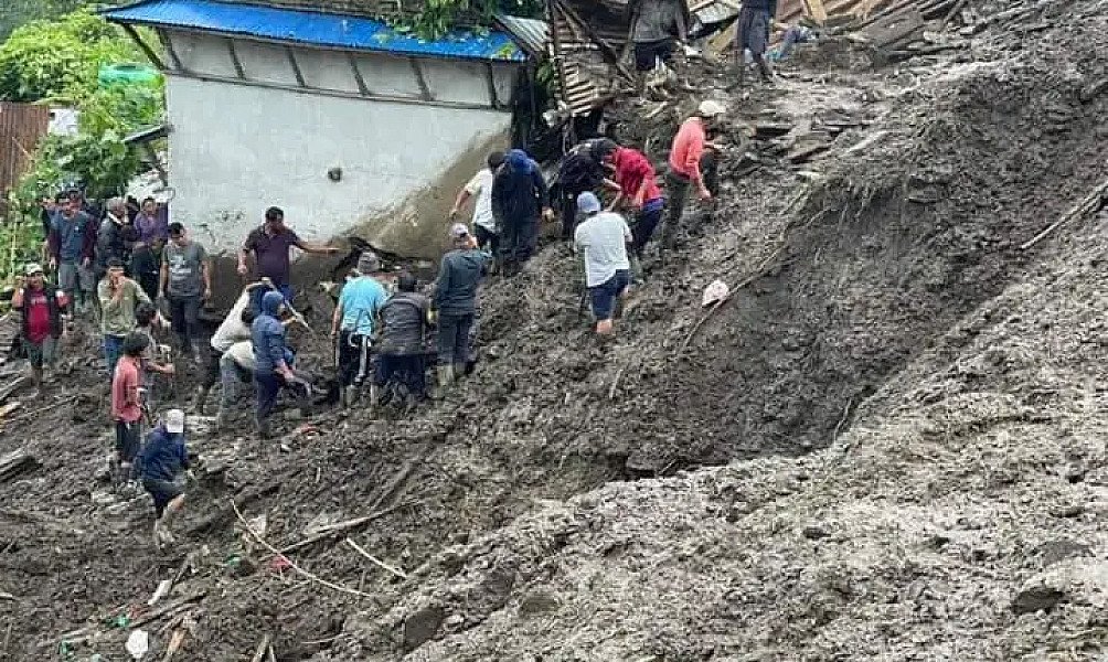 बाढी,पहिरो लगायतका विपद्मा परी करिब दुई सयले ज्यान गुमाए