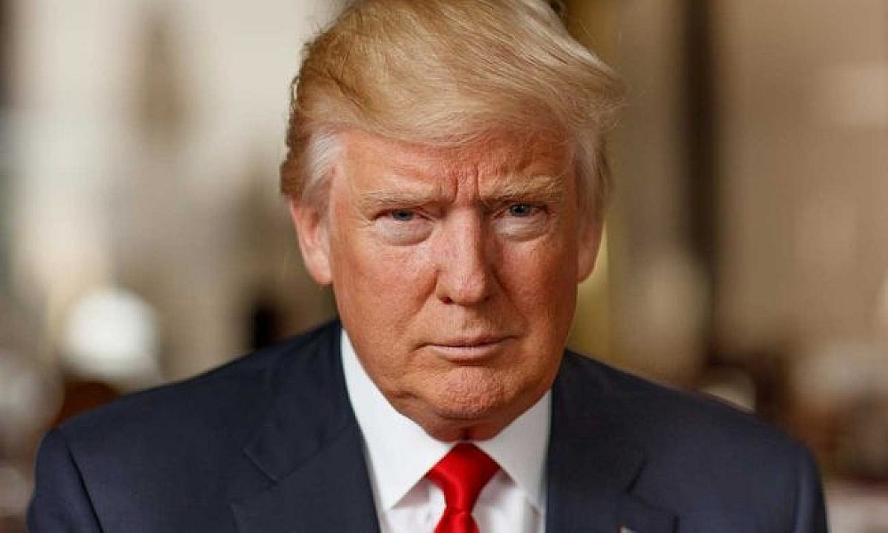 पूर्व राष्ट्रपति ट्रम्पमाथि अर्को मुद्दा, गोप्य कागजात आफैसँग राखेको आरोप